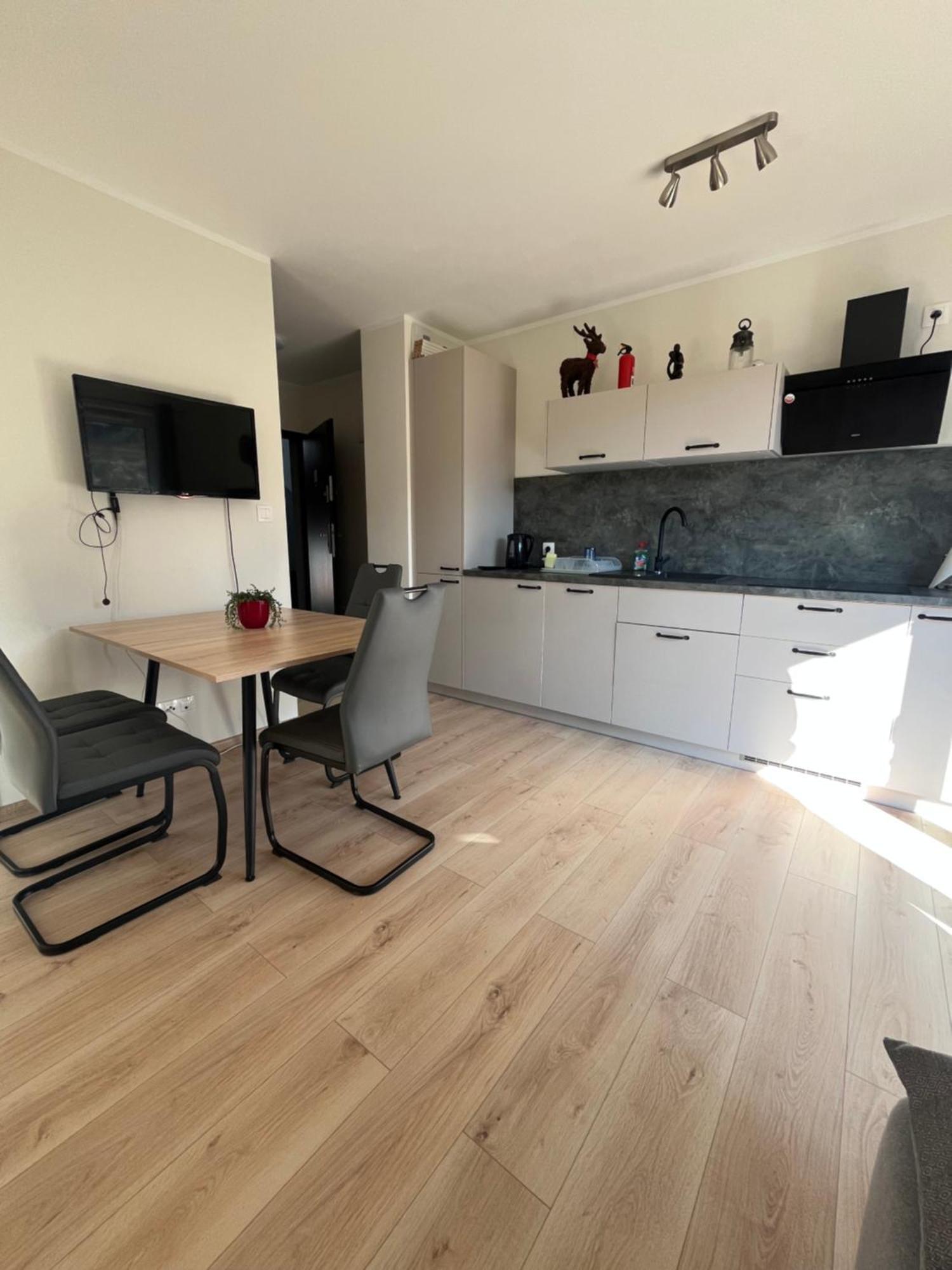 Sunny Hill , Kowary Apartment ภายนอก รูปภาพ